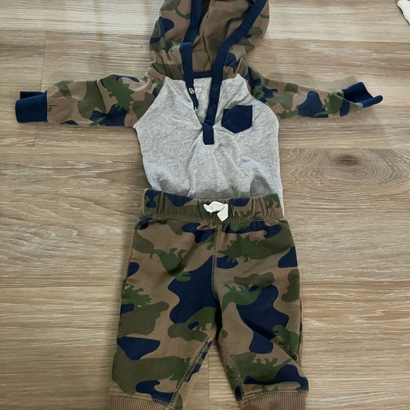 Baby clothes - Picture 3 of 10
